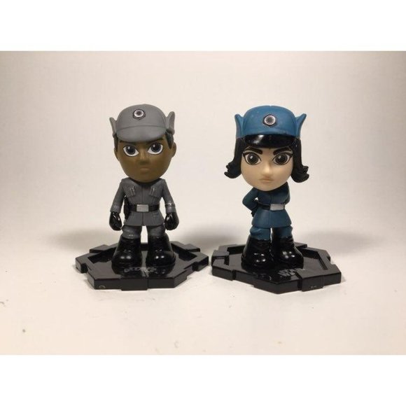 Funko Mystery Mini Star Wars The Last Jedi - Finn & Rose - Picture 1 of 2